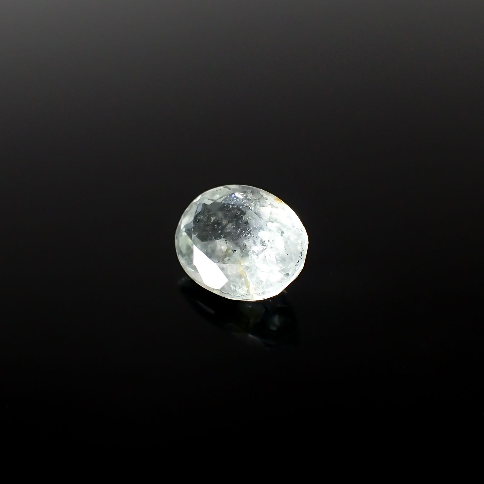 オーロラアクアマリン ブラジル産 2.53ct[240226058]10.3x7.7mm前後