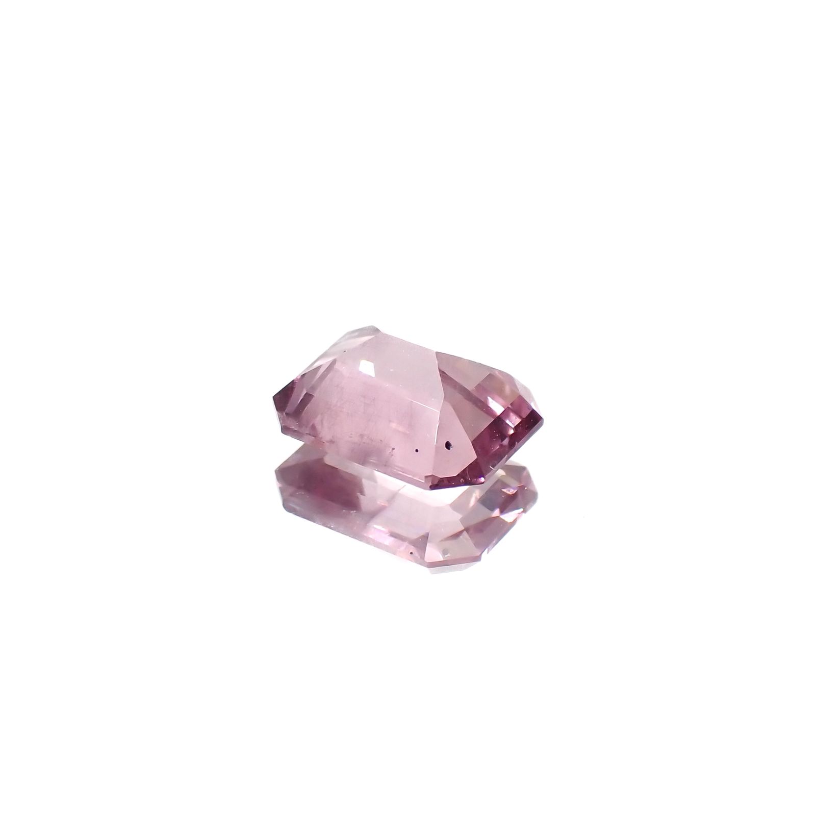 ドラゴンガーネット タンザニア産 1.37ct[231224546]7.3x5.6mm前後