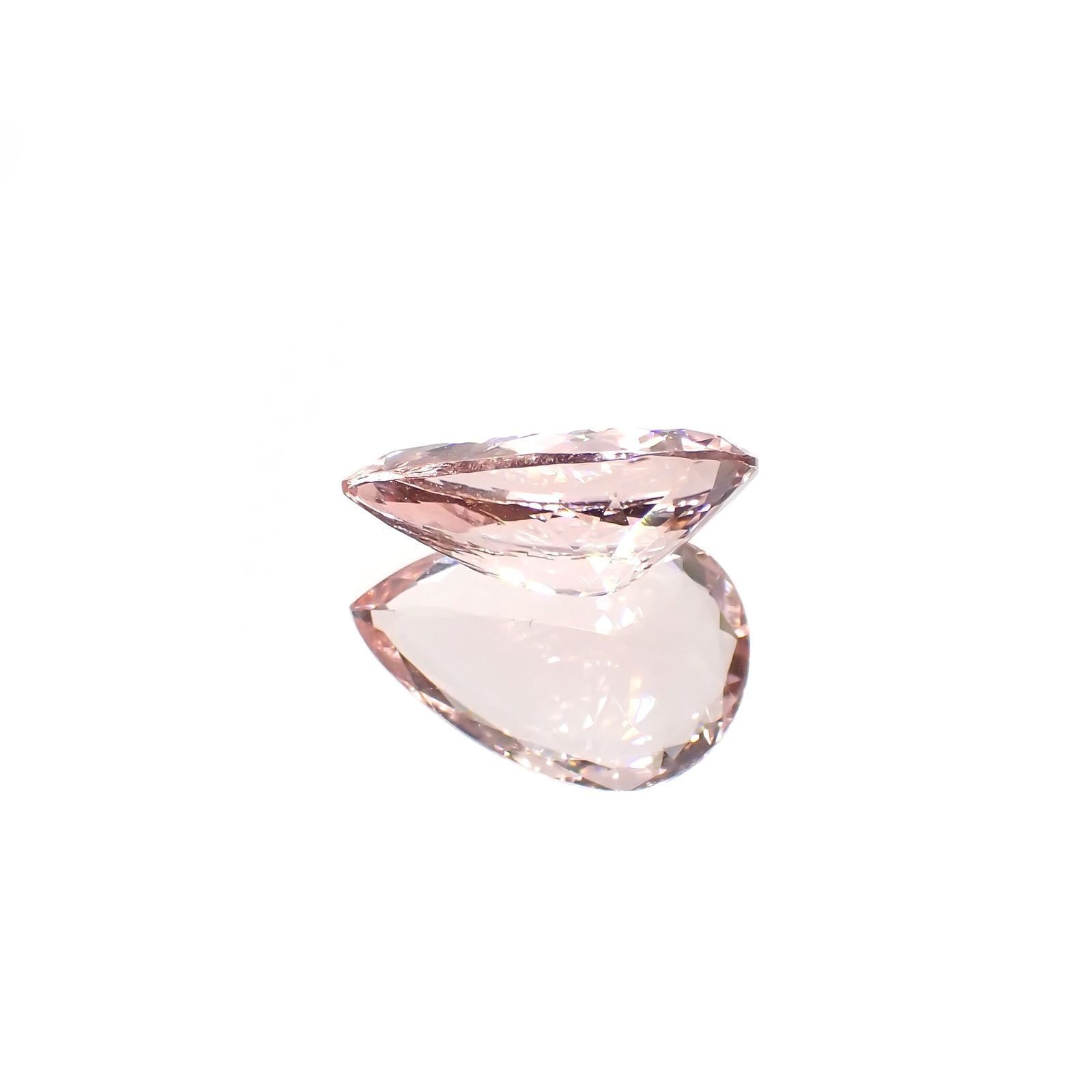 モルガナイト(宝石名モルガナイト)ナイジェリア産 ソ付(日独) 4.284ct / 15.14x10.09mm前後 [221018880]