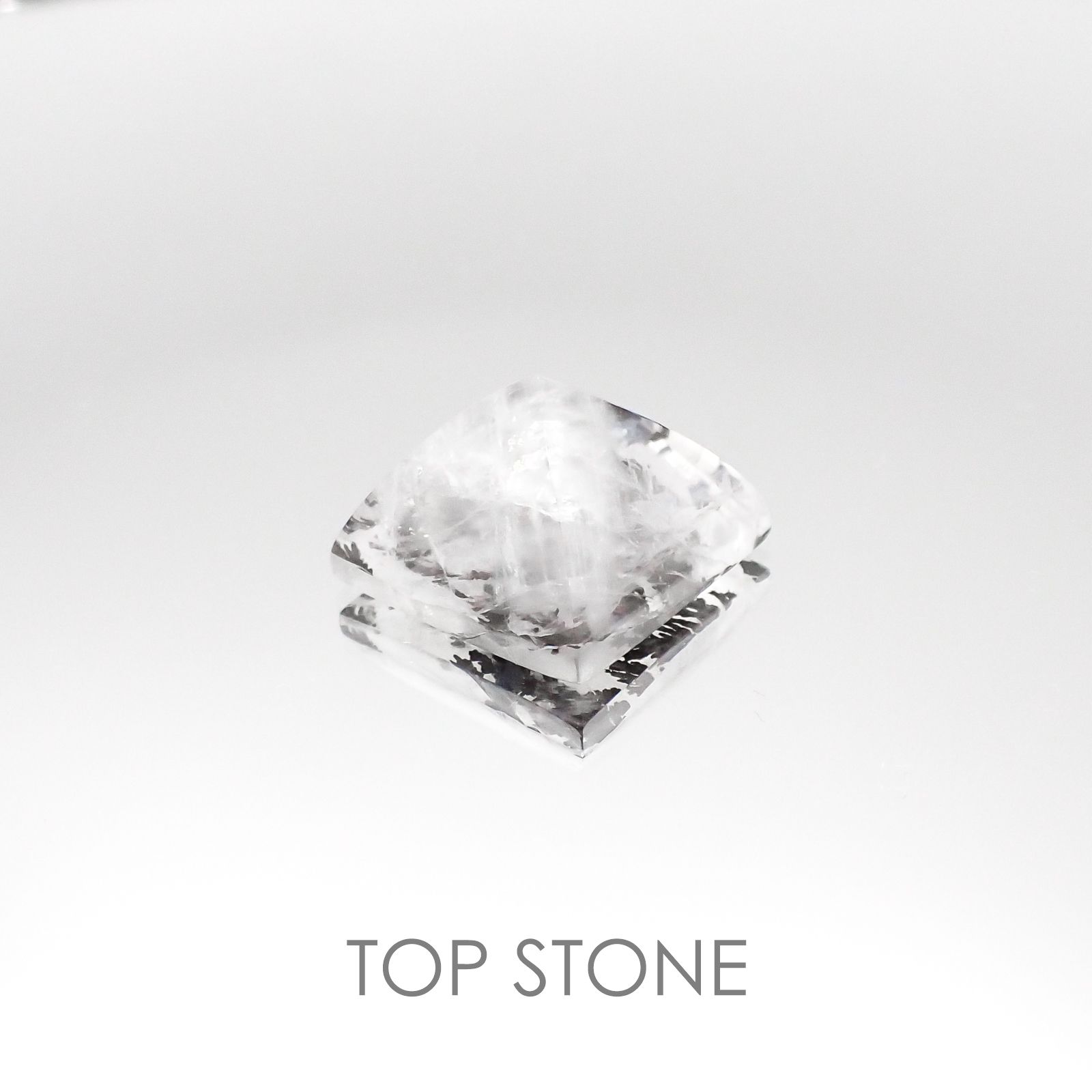 デンドリチッククォーツ ブラジル産 ルース 13.22ct[20084944]14×14mm前後