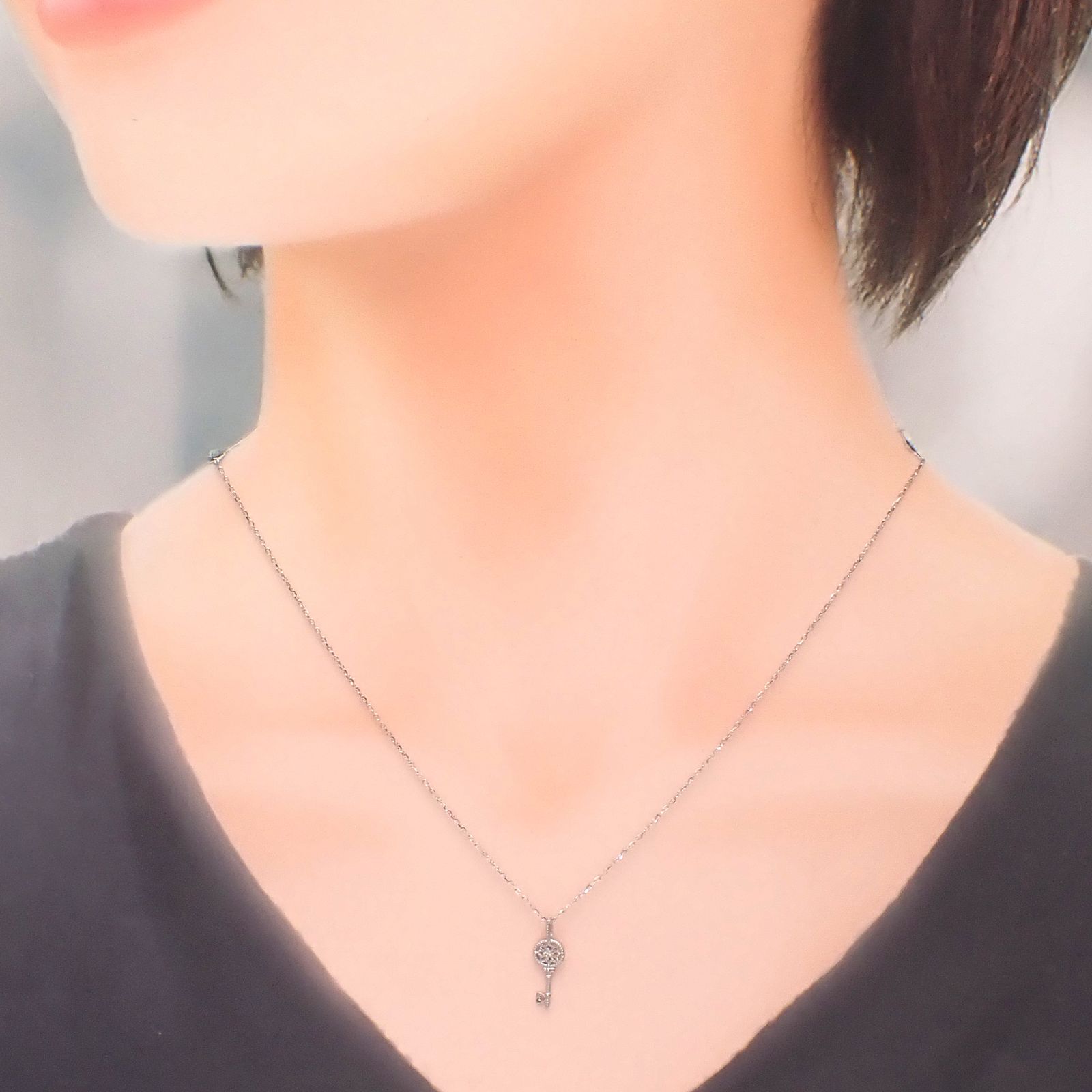 ◇K18WG（ビィータ）◇アンティークキー [ラッキーチャーム/ペンダントトップ※チェーン別売り]