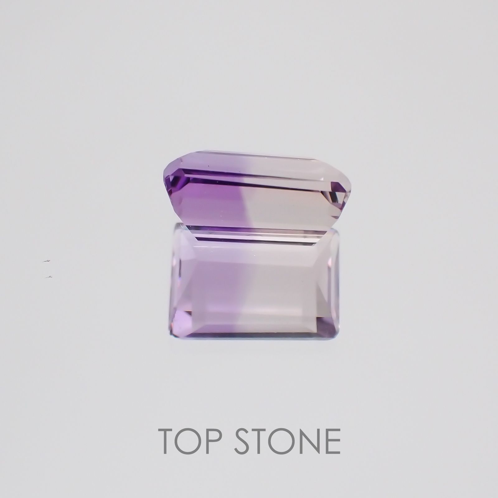 アワーグラスアメジスト モロッコ産 ルース 2.03ct[21018587]8.9×6.3mm前後