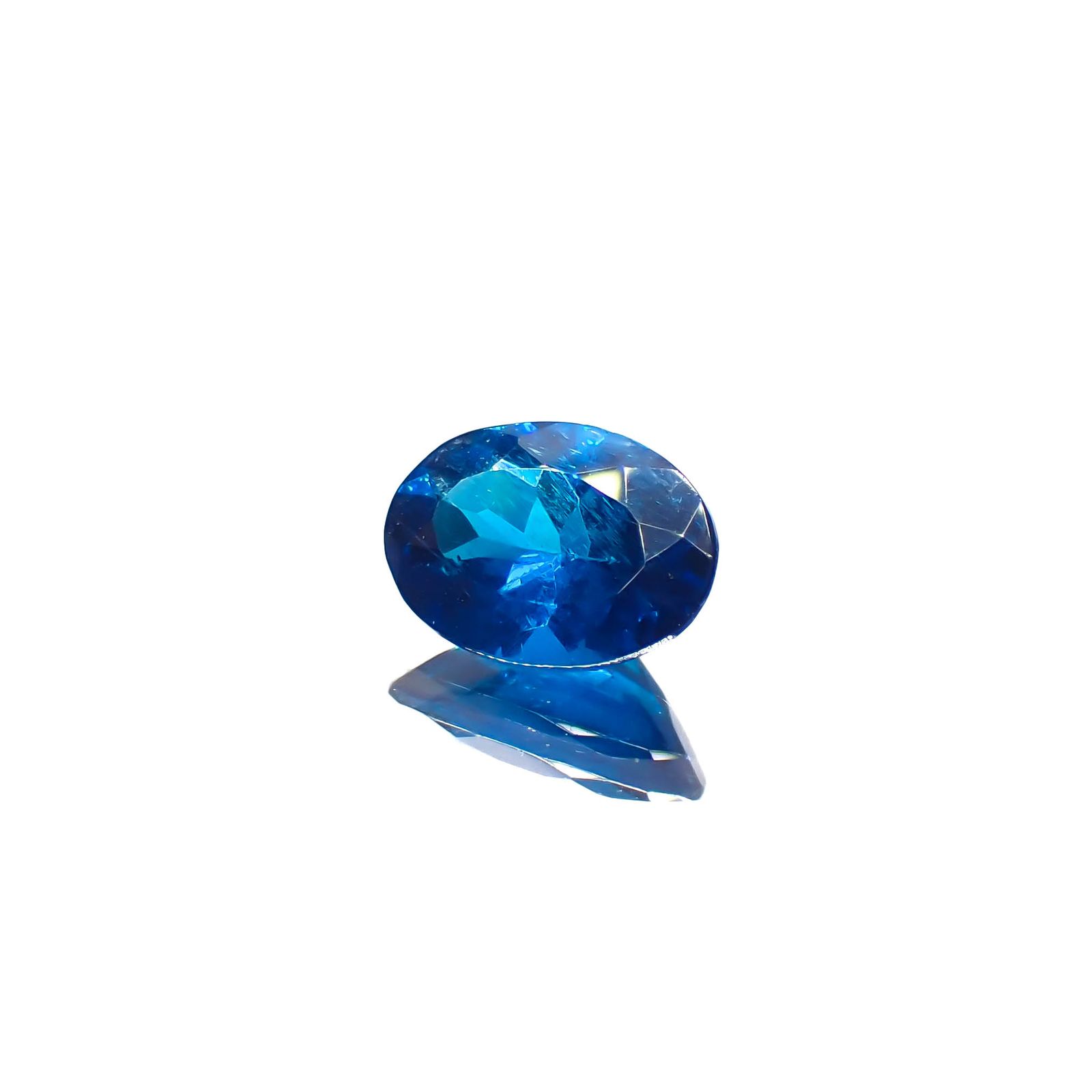 ディープブルーアパタイト  マダガスカル産 0.68ct[230421662]6.8x4.9mm前後