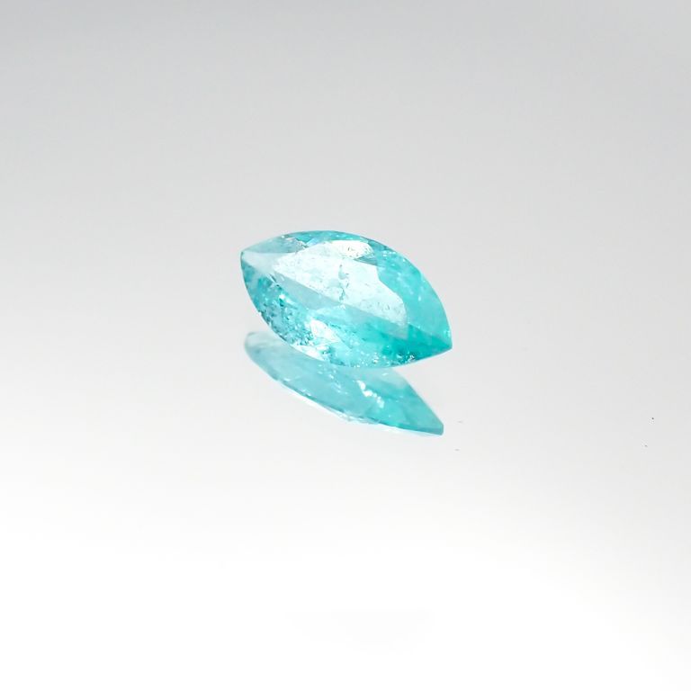 パライバトルマリン(宝石名トルマリン/別名パライバ・トルマリン) ブラジル・キントス鉱山産 0.379ct ソ付(宝貴協)[20095311]7.4×4.1mm前後