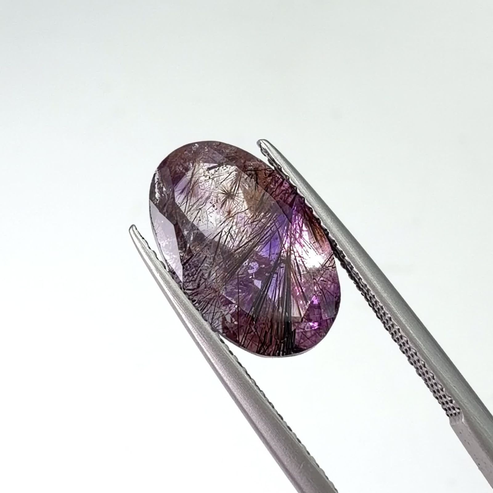 スーパーセブン ブラジル産 5.97ct / 15.1x9.5mm前後 [260231682