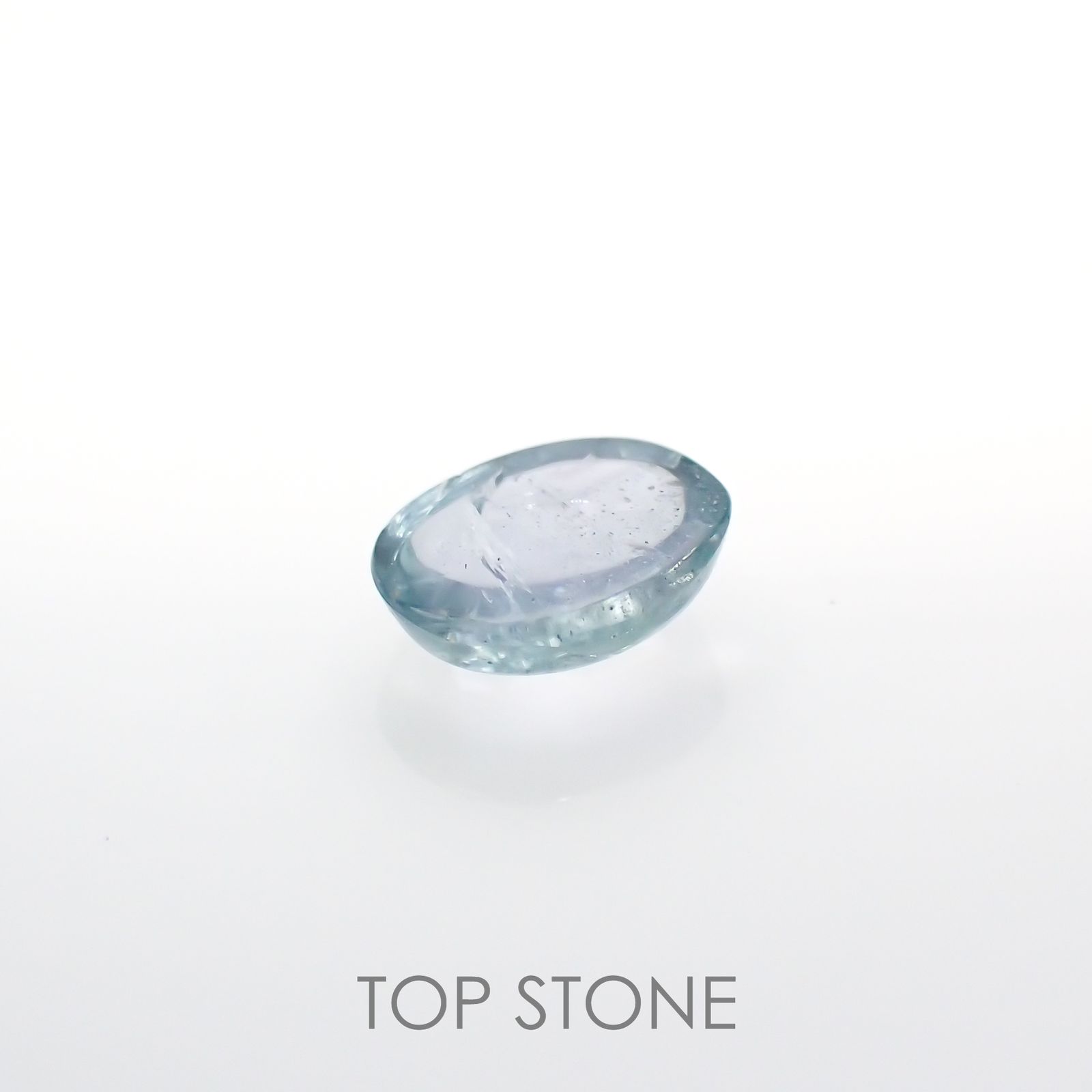 ブルーコーネルピン(宝石名コーネルピン)タンザニア産 0.21ct 識別済[220616297]4.2x3.3mm前後