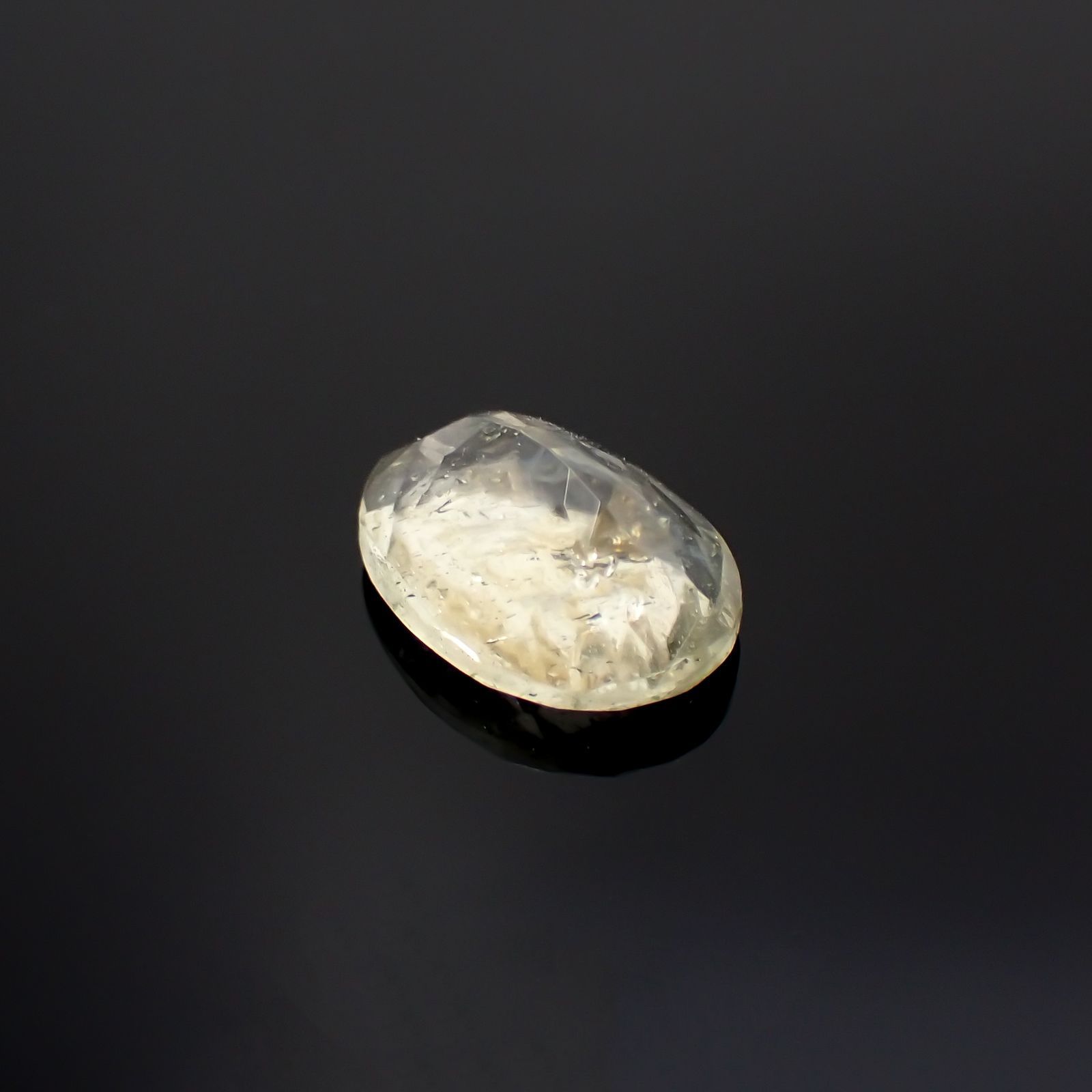 リビアングラス 発見地：エジプト・リビア砂漠 2.77ct[221018190]12.1x8.8mm前後