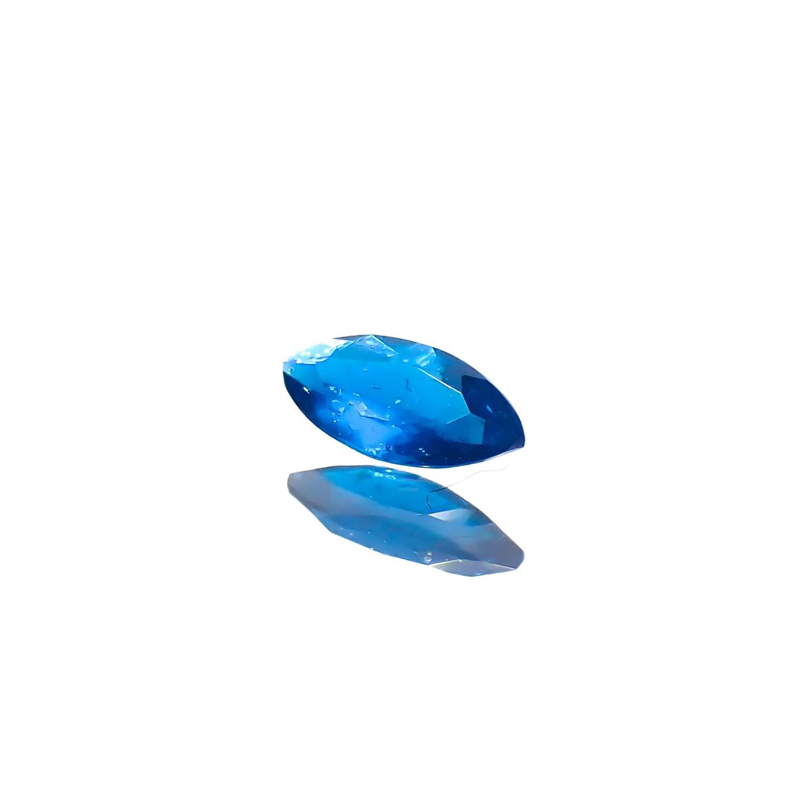 アウイナイト フルオレッセンス(宝石名アウイナイト)ドイツ産 識別済 0.057ct / 4.3x2mm前後 [240628311]