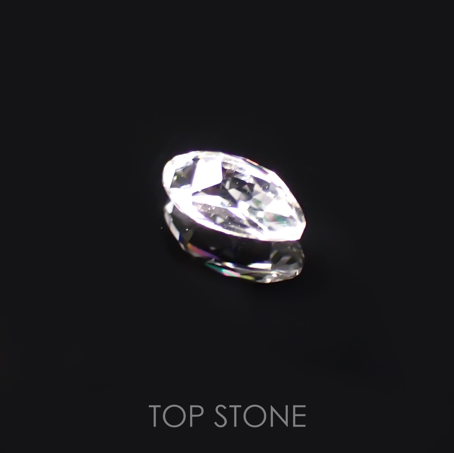 リューコガーネット ビルマ産 ルース 0.21ct[210510768]5×2.1mm前後