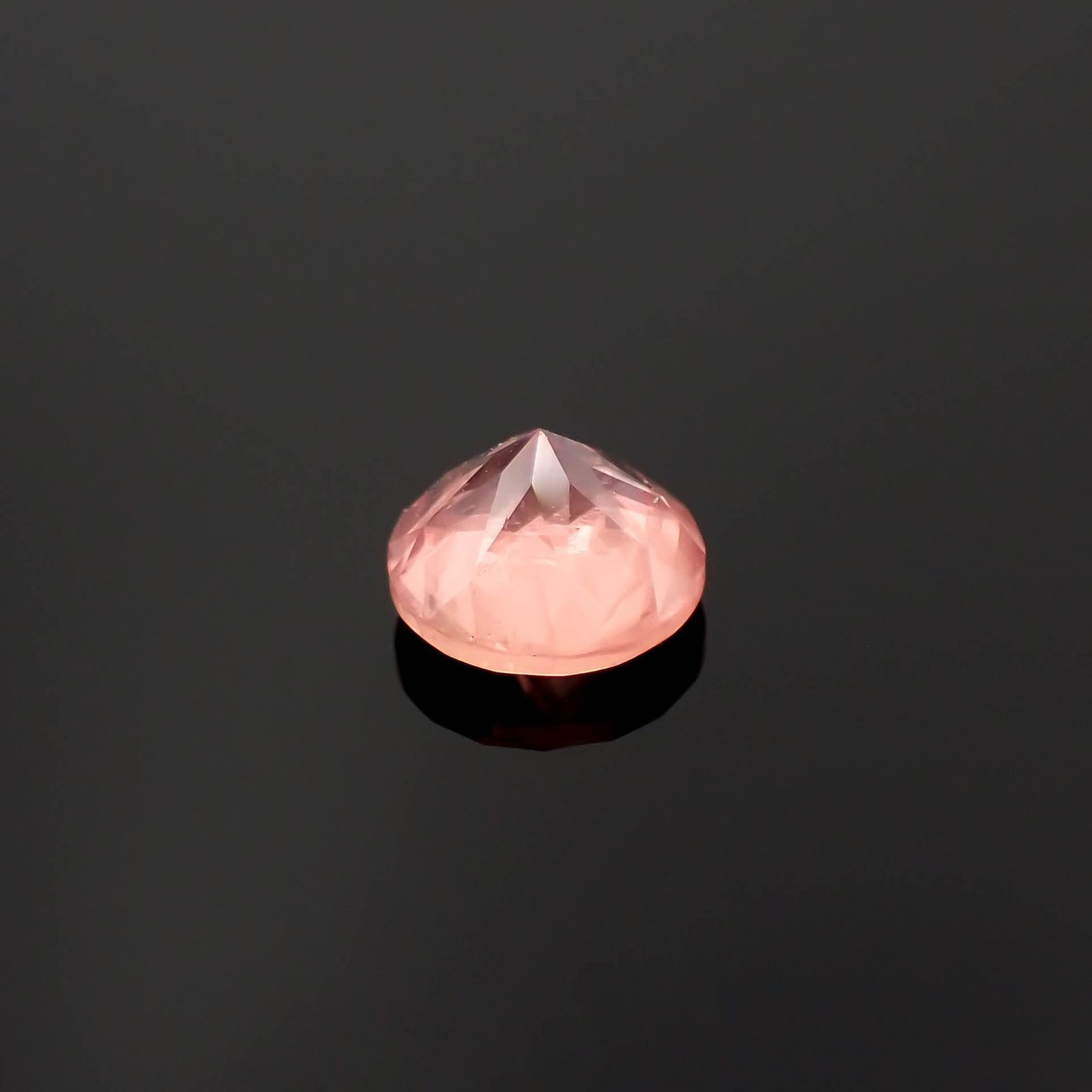 ロードクロサイト(宝石名ロードクロサイト)アメリカ・コロラド州産 識別済 0.80ct / 5.6x5.6mm前後 [230220718]