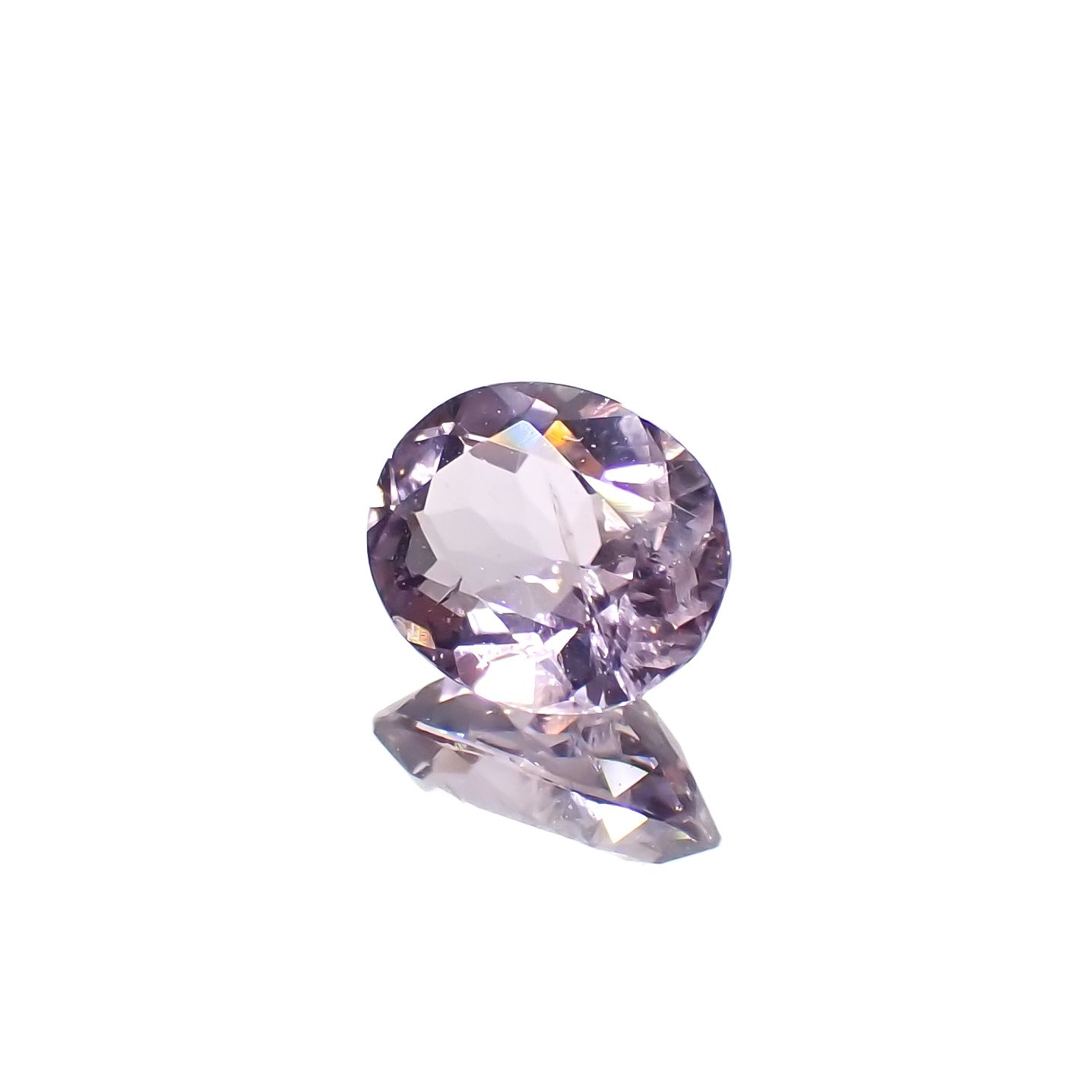 マリアライト フルオレッセンス(宝石名スキャポライト)スリランカ産 0.80ct 識別済[230421674]7.1x5.9mm前後