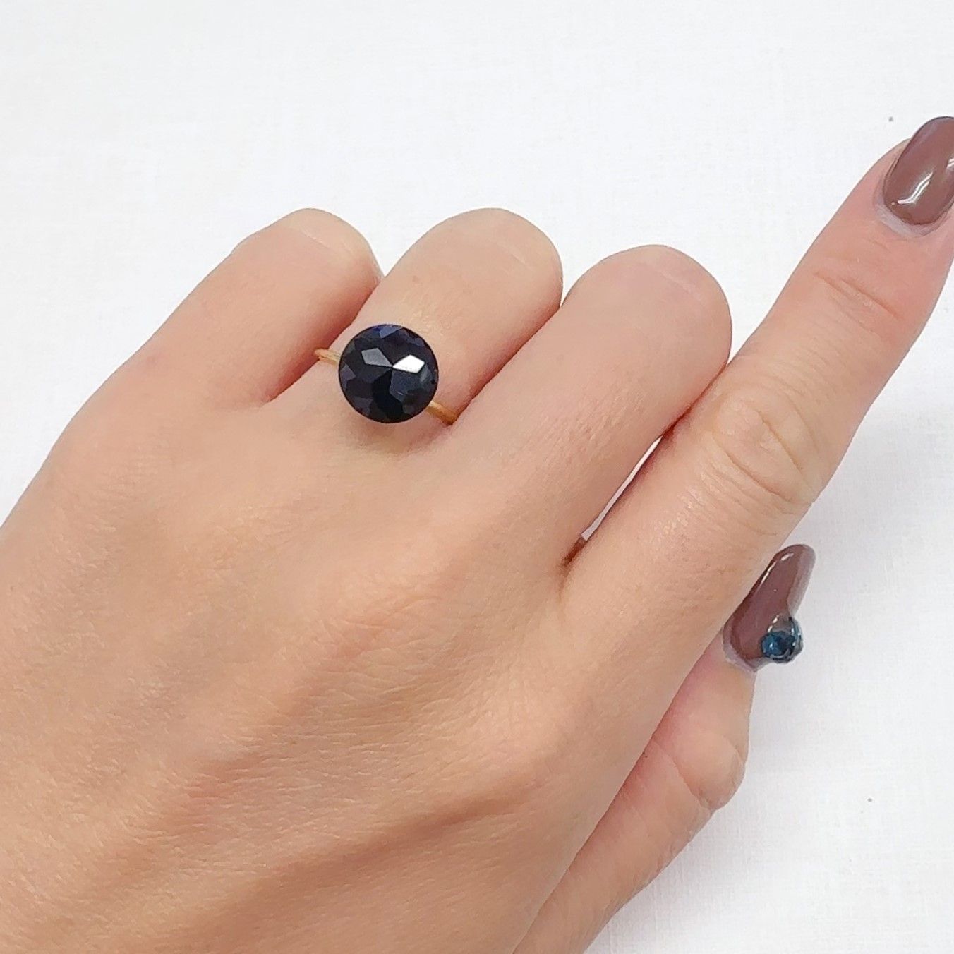 ◇カスタムカット◇モリオン チベット産 4.05ct[240427372]9.9x9.9mm前後