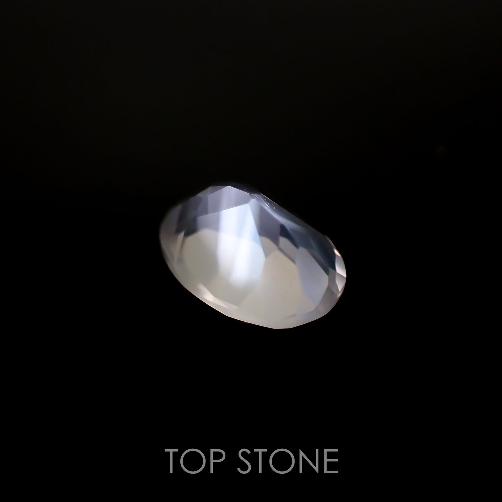 ムーンストーン インド・スリランカ産 ルース 0.71ct[210812740]7×5mm前後