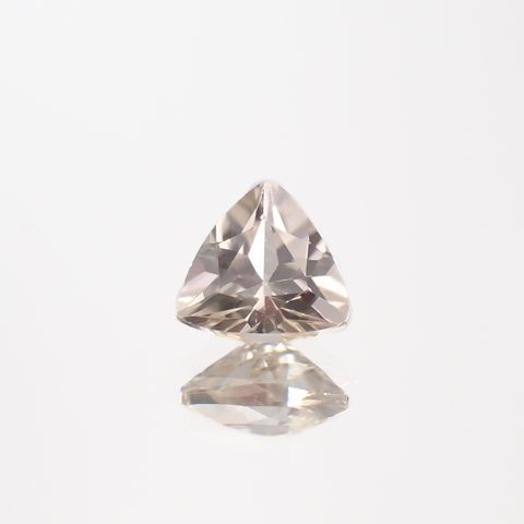シャンパンカラージルコン スリランカ/カンボジア産 0.61ct[230421646]4.8x5mm前後