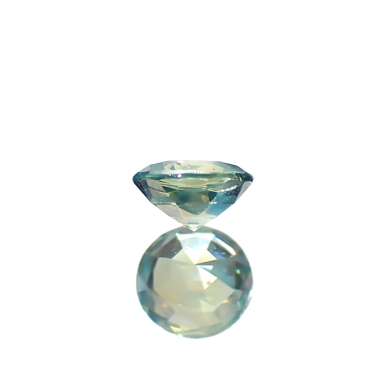 シルキーアレキサンドライト ブラジル・ミナスジェライス州ヘマチタ鉱山産 0.13ct [241129505]3.1x3.1mm前後