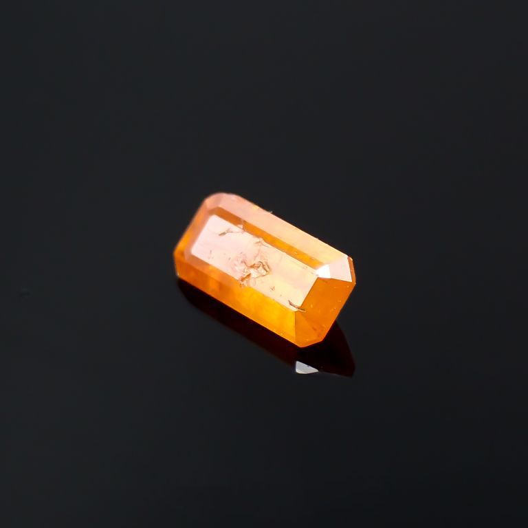 ウルフェナイト(宝石名ウルフェナイト)メキシコ産 0.444ct ソ付[221219723]5.2x2.6mm前後