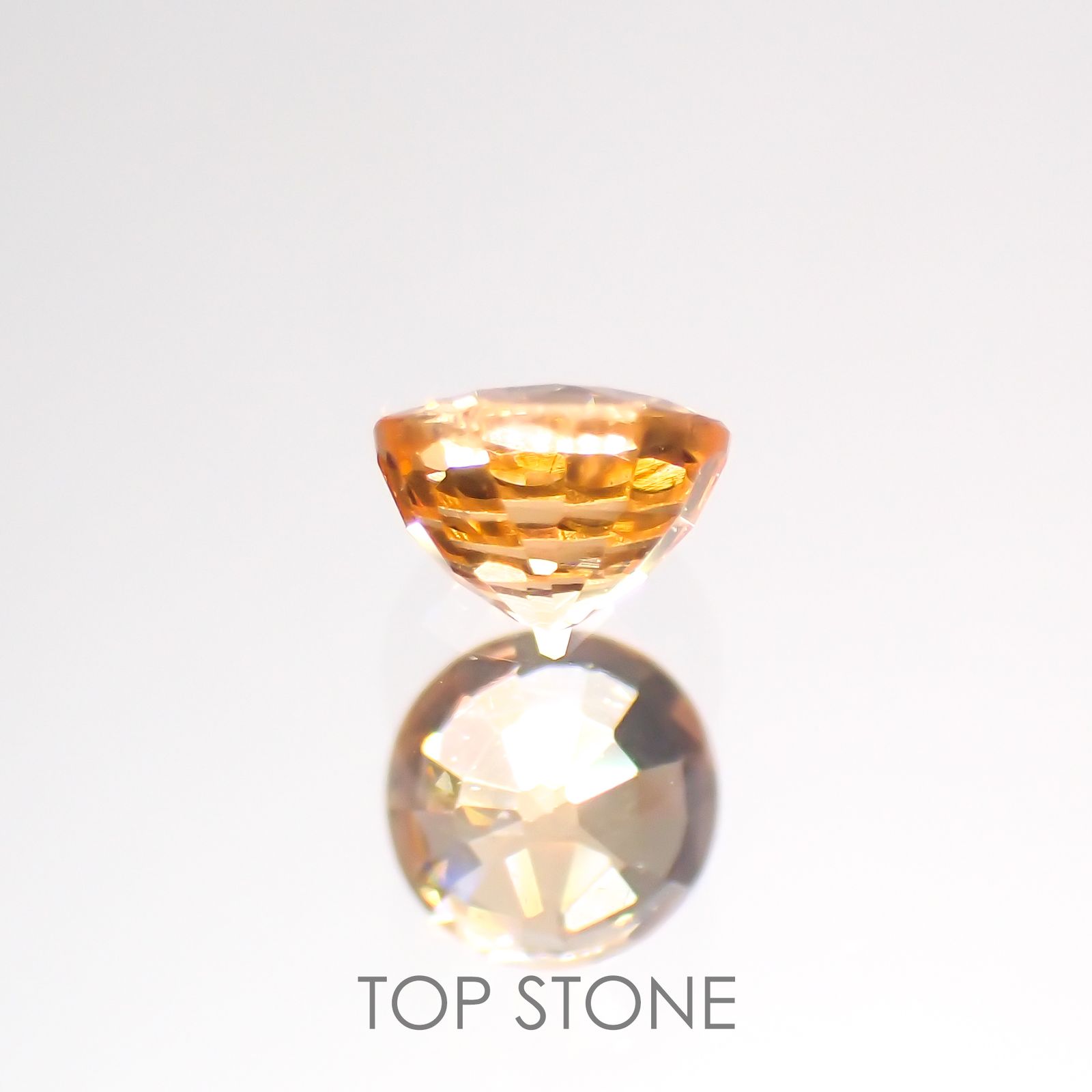 スペサルティンガーネット ケニア産 0.27ct[220114171]3.4x3.4mm前後