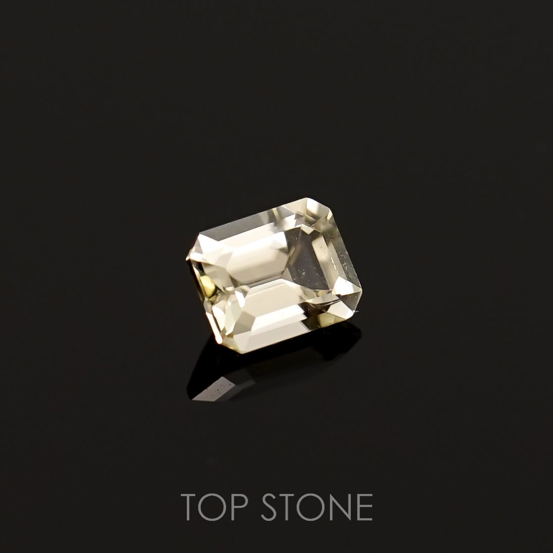 シンハライト スリランカ産 0.51ct[230119779]5x4mm前後