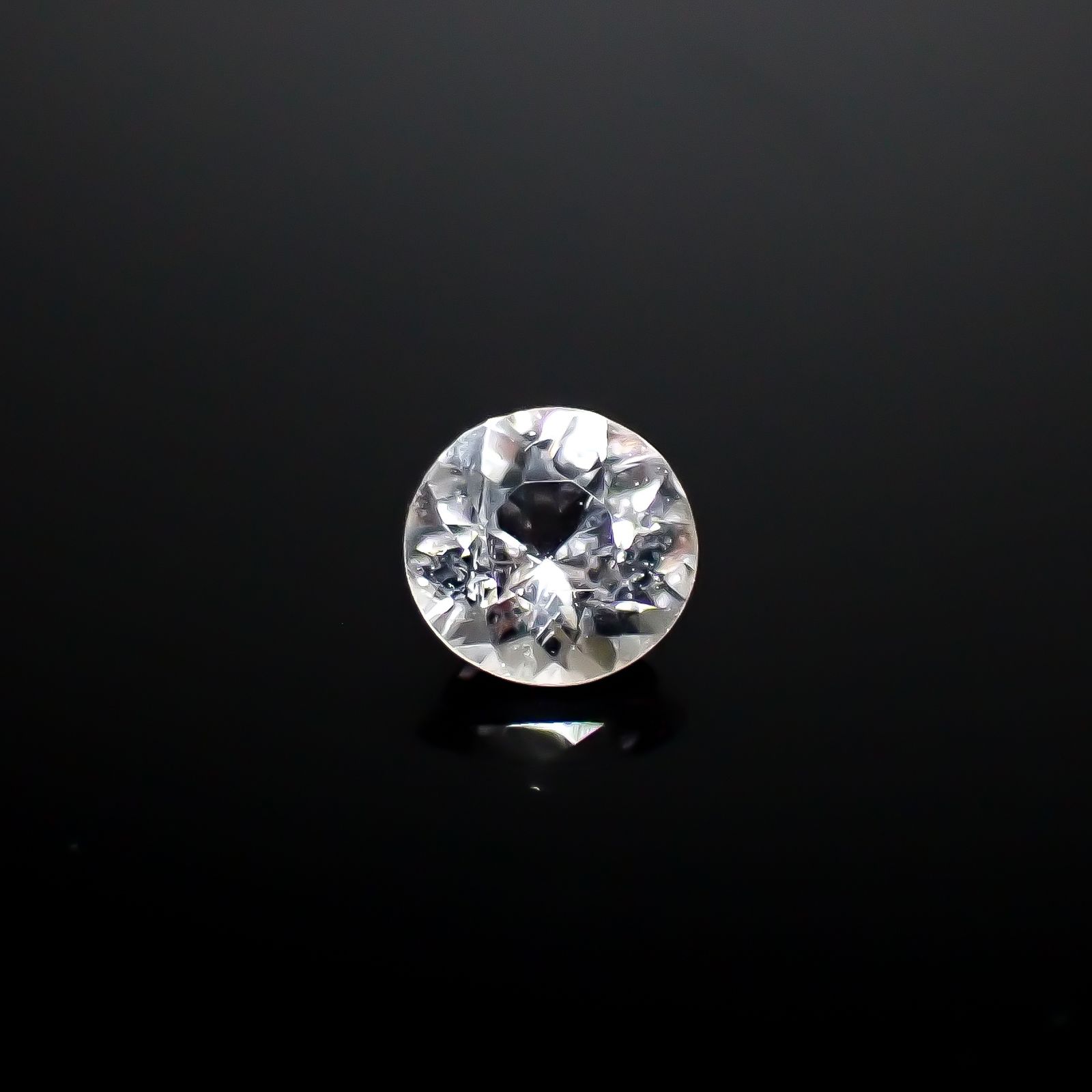 フェナカイト ブラジル産 0.48ct [250229867]5.2x5.2mm前後