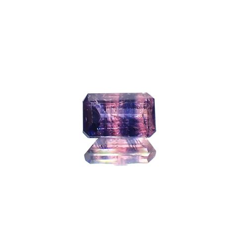 ウィンザーサファイア 非加熱 タンザニア・ウィンザー産 0.57ct / 5.5x3.4mm前後 [230722841]