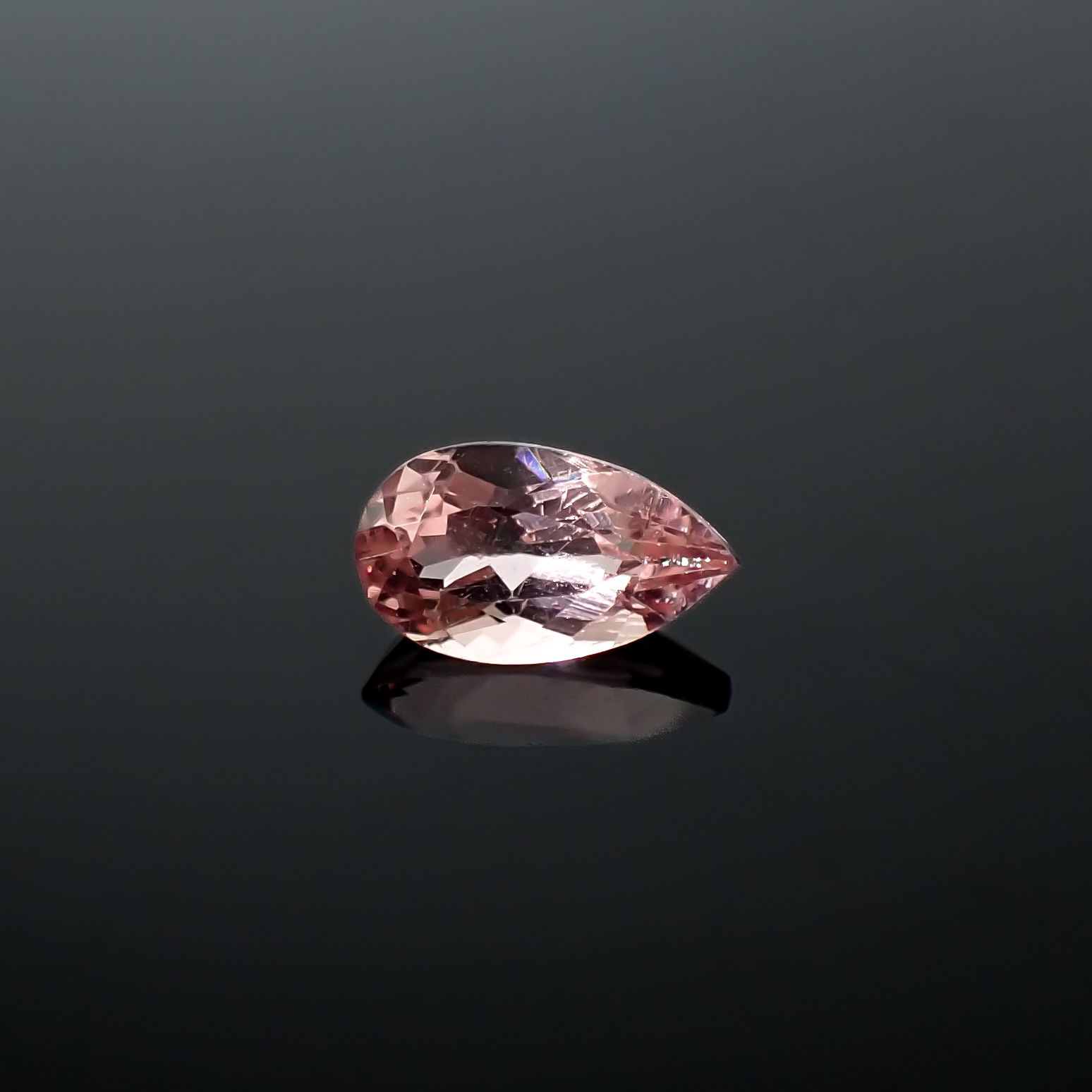 ピンクアパタイト ブラジル産 0.93ct[231224929]8.2x4.7mm前後