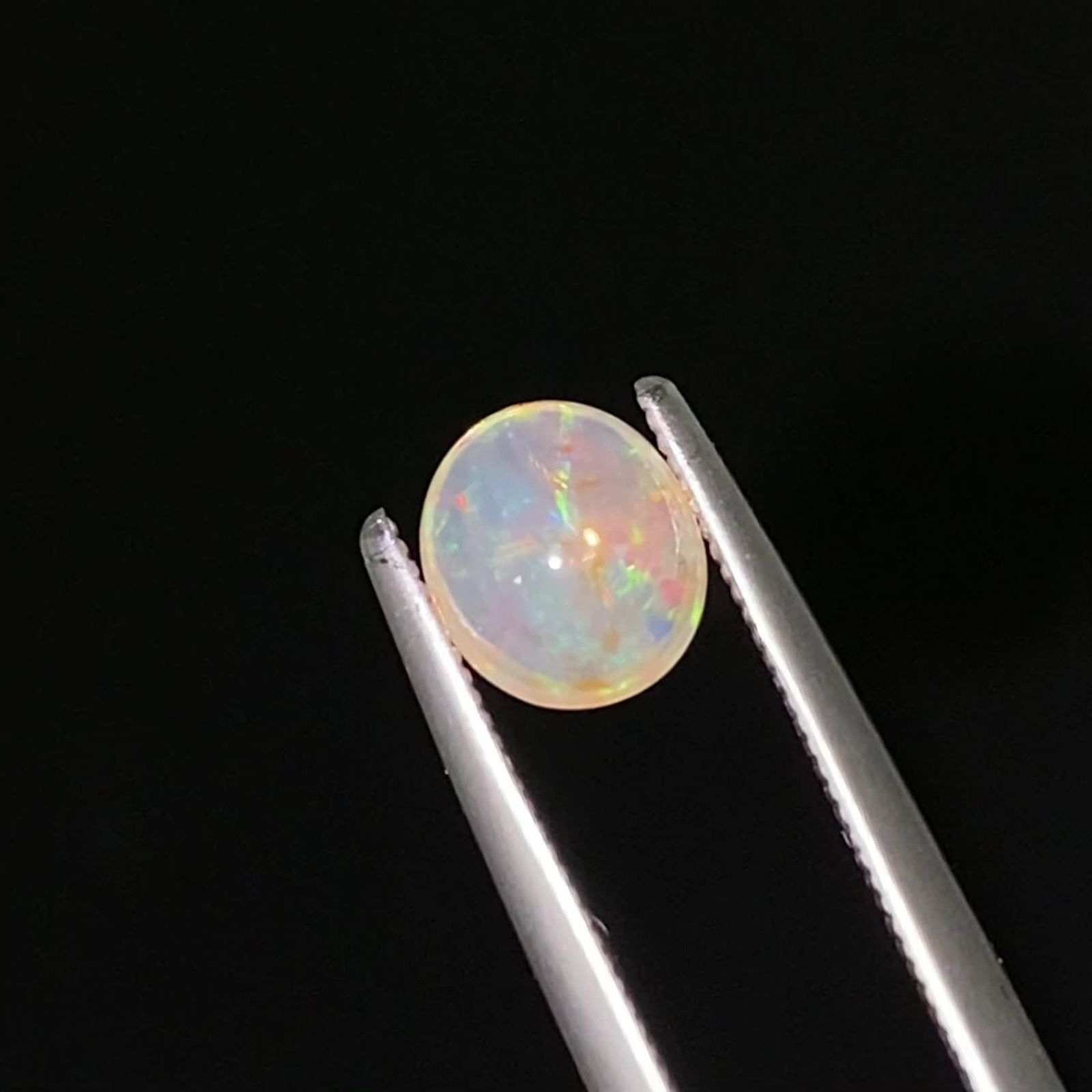 メキシコオパール メキシコ産 0.72ct[240226256]6.5x5.7mm前後