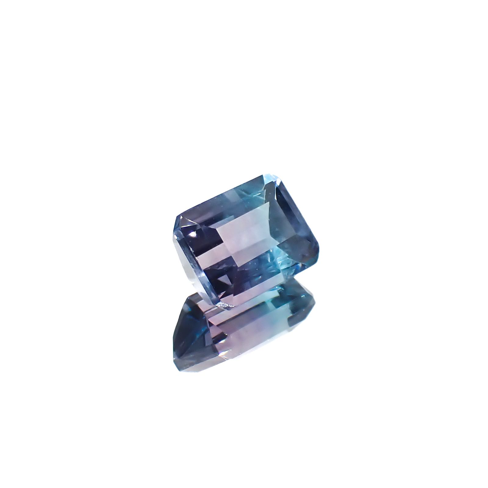 パーティカラーフローライト フルオレッセンス ブラジル産 3.06ct[240828642]9x7mm前後