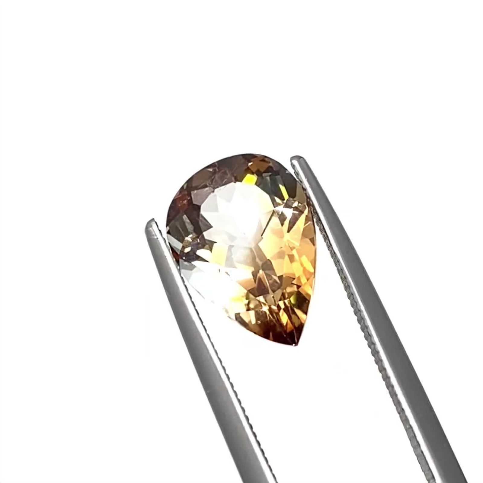 バイカラートパーズ ブラジル産 3.40ct / 11.5x8.2mm前後 [241129460