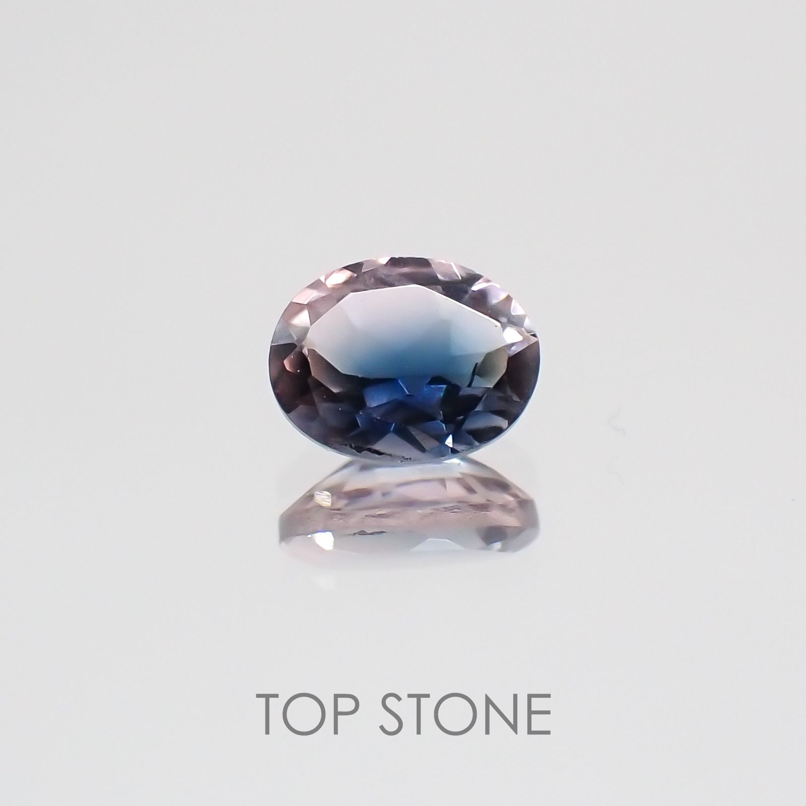 バイカラートルマリン ブラジル産 ルース 0.35ct[21049010]5.1×3.9mm前後