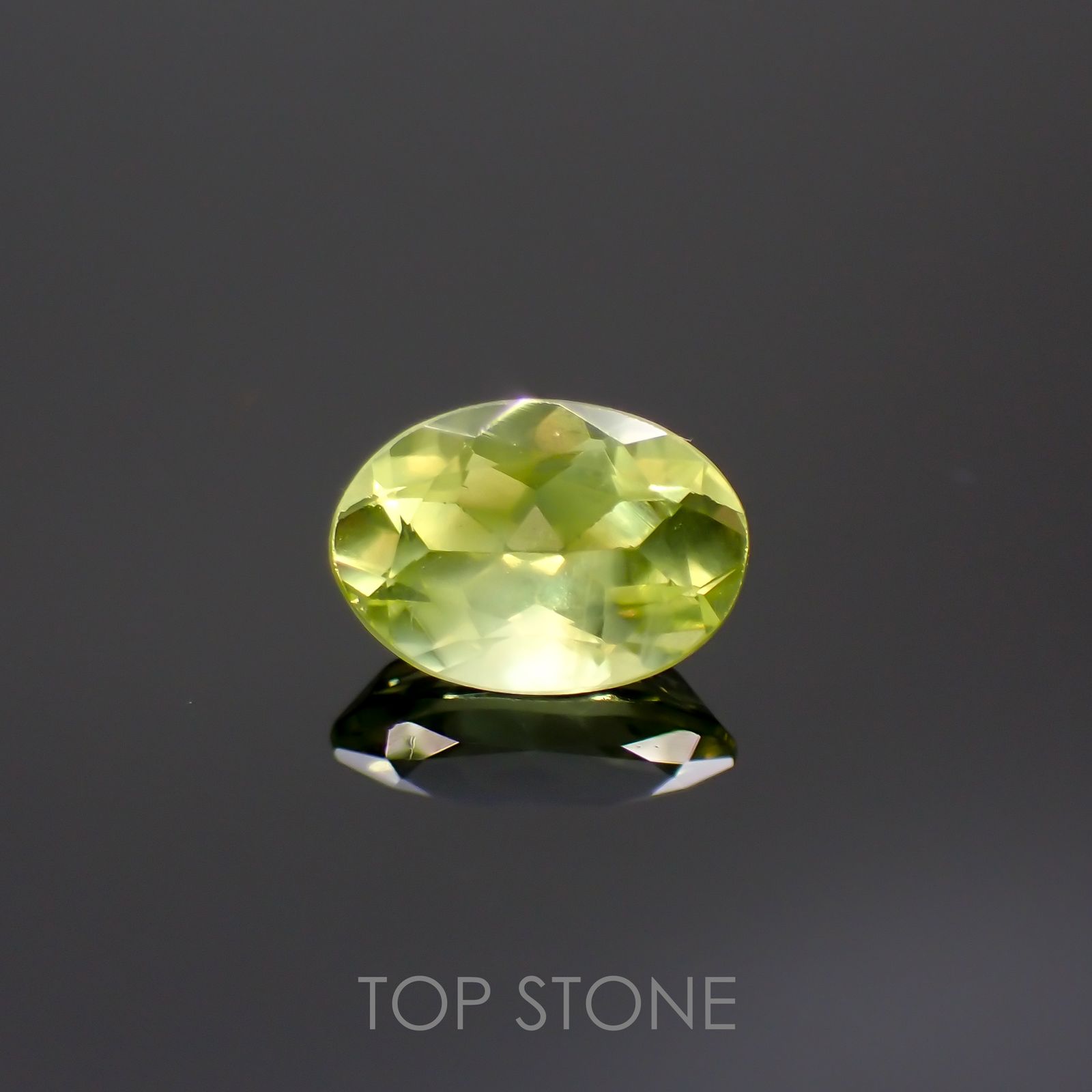 パロットクリソベリル(宝石名クリソベリル)インド産 0.50ct 識別済[220114505]5.8x4mm前後