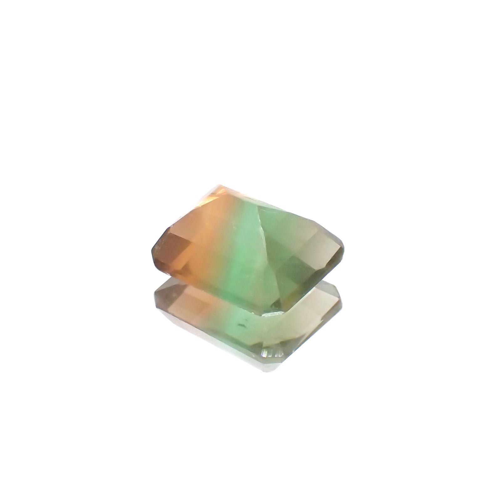 バイカラーフローライト フルオレッセンス ブラジル産 3.62ct[230722981]9.9x8mm前後