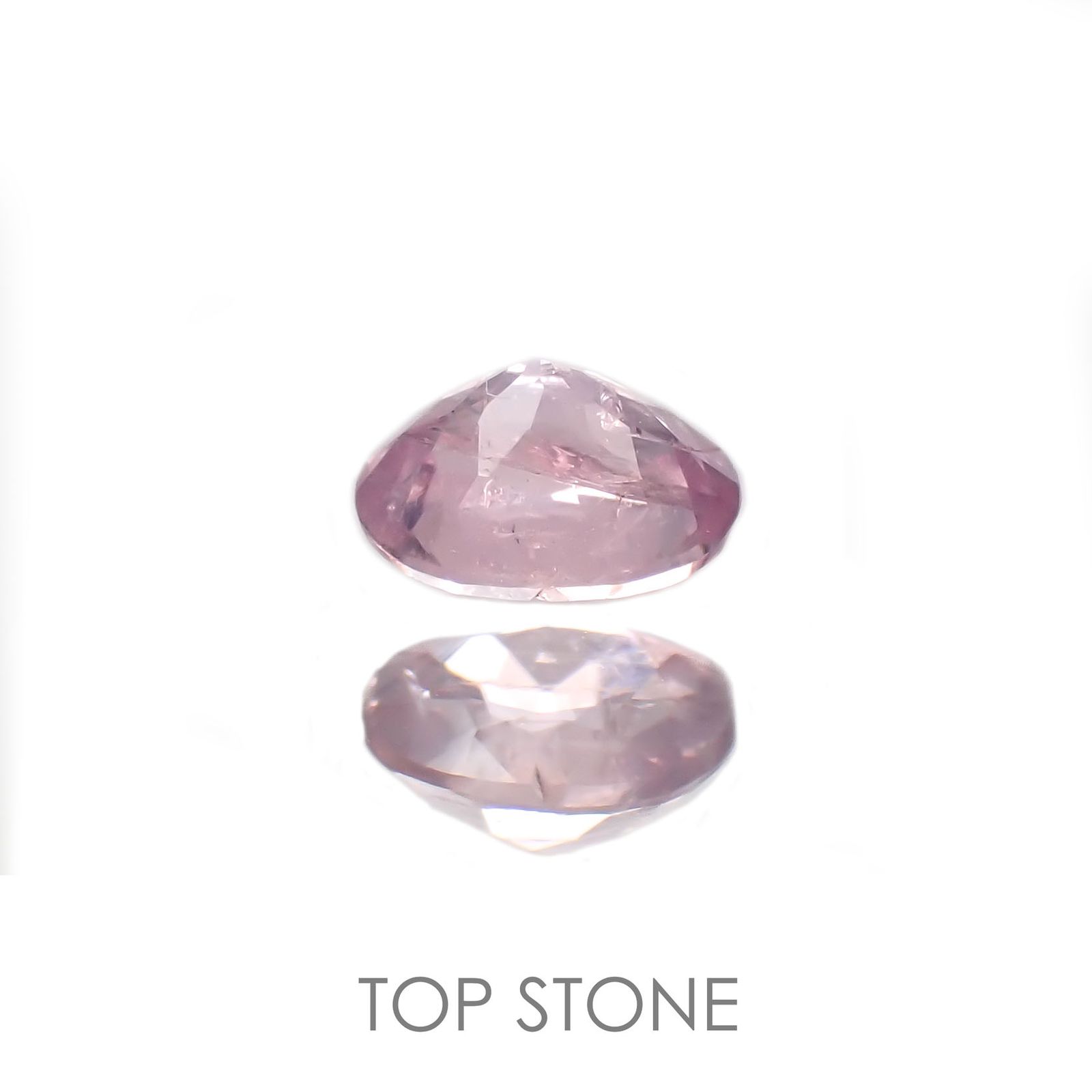 ピンクサファイア(宝石名サファイア)タンザニア・ウィンザー産 0.26ct 識別済[220817399]4.1x3.3mm前後