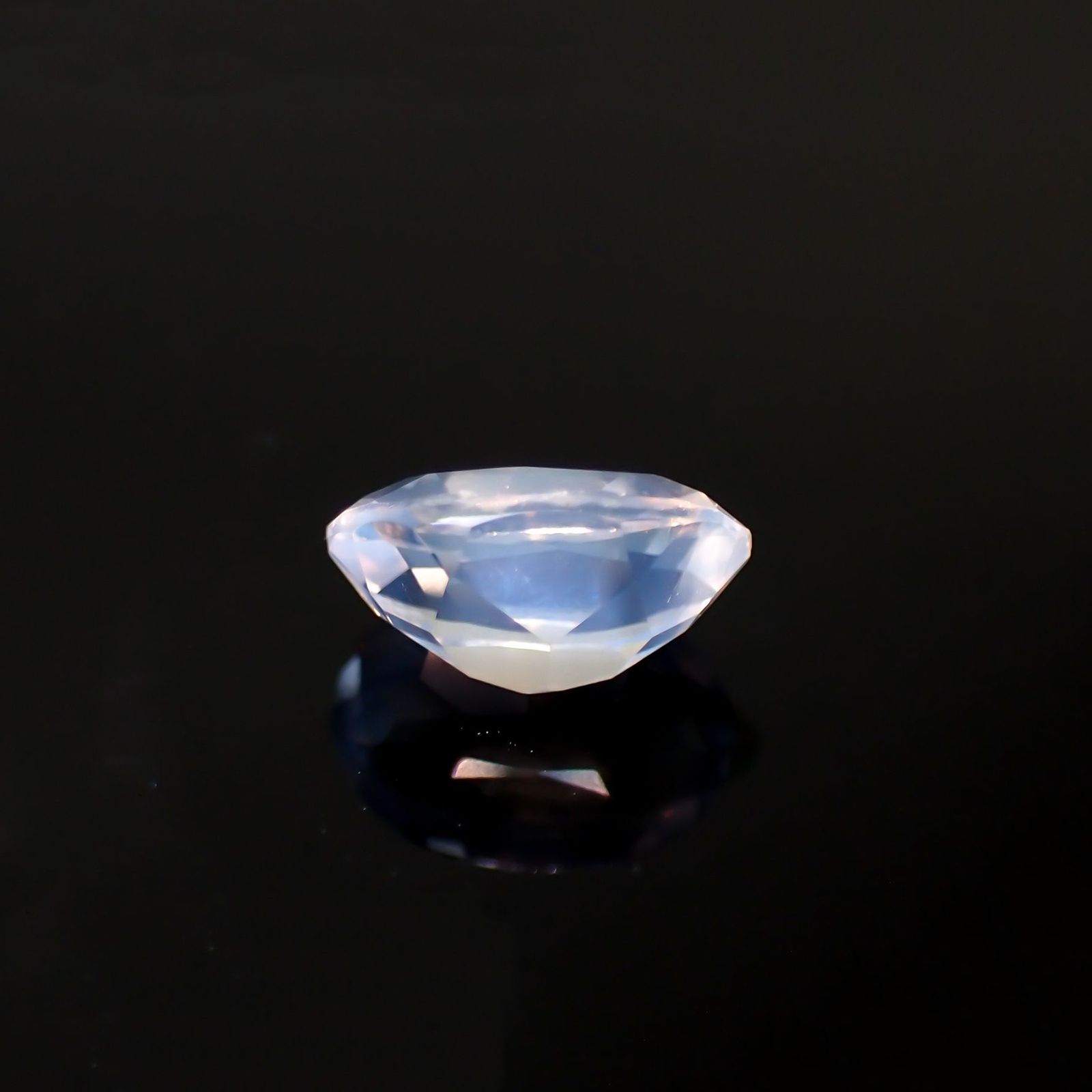 ムーンストーン(宝石名ムーンストーン)インド/スリランカ産 0.69ct 識別済[211113675]7.1x5mm前後