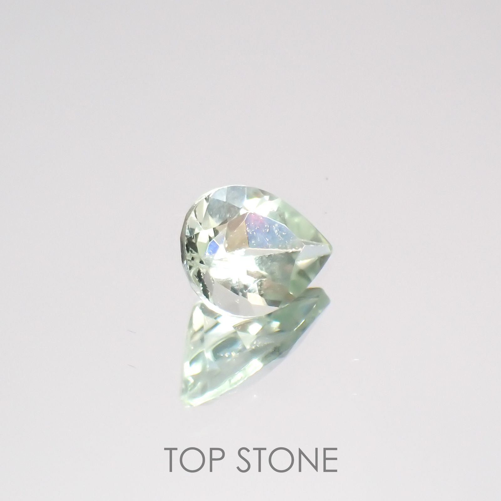 モンテブラサイト(宝石名モンテブラサイト)マダガスカル産 0.68ct 識別済[220115215]7x5.1mm前後