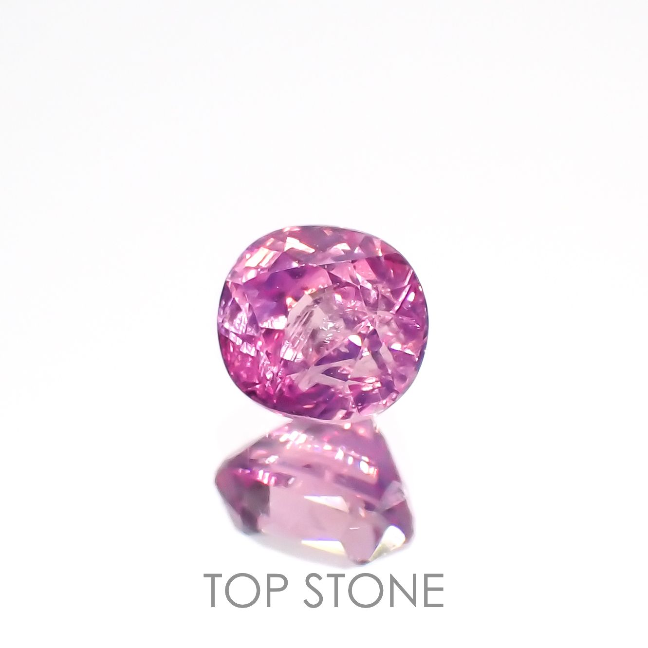 シルキーピンクサファイア 非加熱 ベトナム産 0.36ct[221219453]3.9x3.5mm前後
