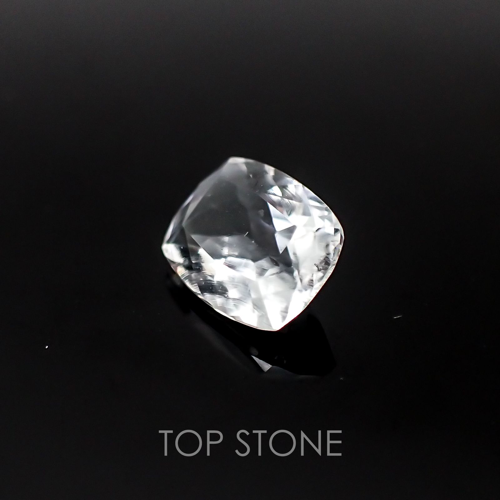 ハイアライトオパール メキシコ産 ルース 1.16ct[21048249]8.3×6.5mm前後