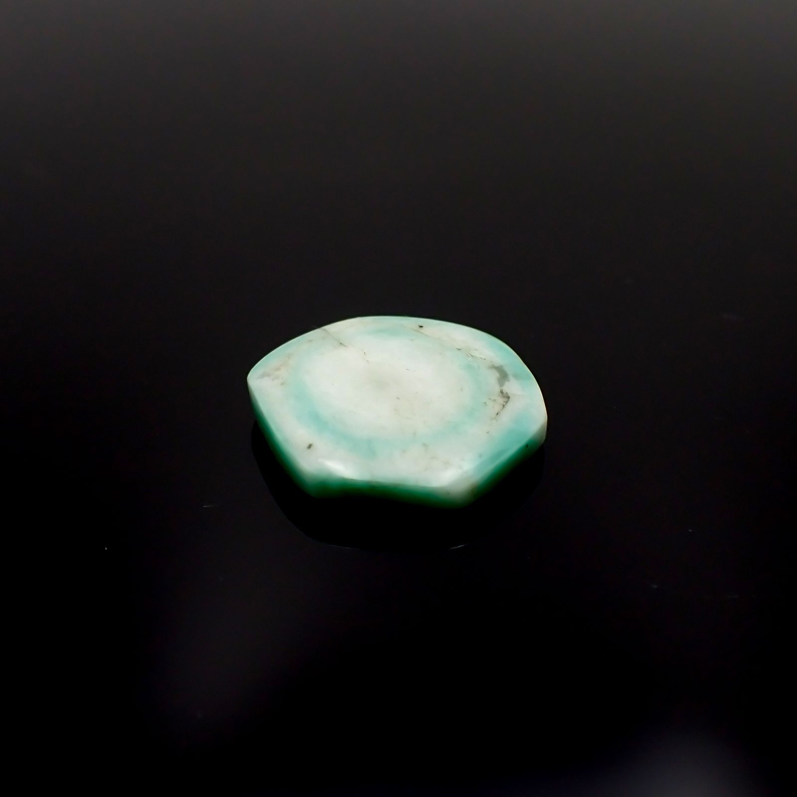 メロンベリル(宝石名ベリル)ブラジル産 8.71ct 識別済[230421724]17x16.4mm前後