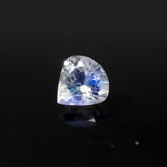 レインボームーンストーン(宝石名アンデシン・ラブラドライト)インド・ビハール産 識別済 0.96ct / 6.9x6.9mm前後 [260122329]