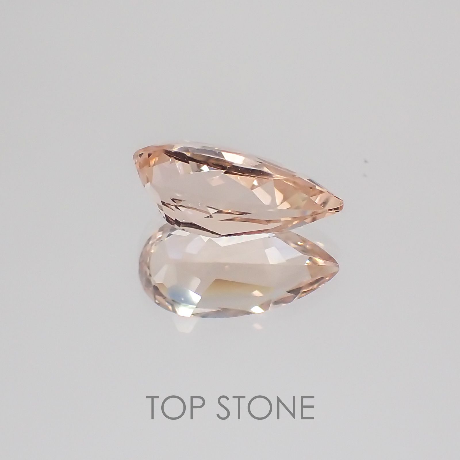 モルガナイト(宝石名モルガナイト) ナイジェリア産 1.21ct 識別済[20129093]10×5.1mm前後