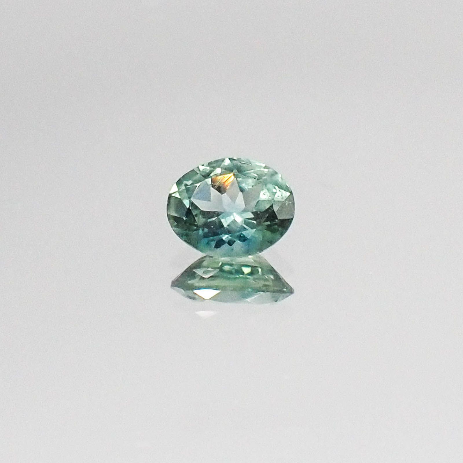 モンタナサファイア アメリカ産 ルース 0.38ct[20073894]5×4mm前後