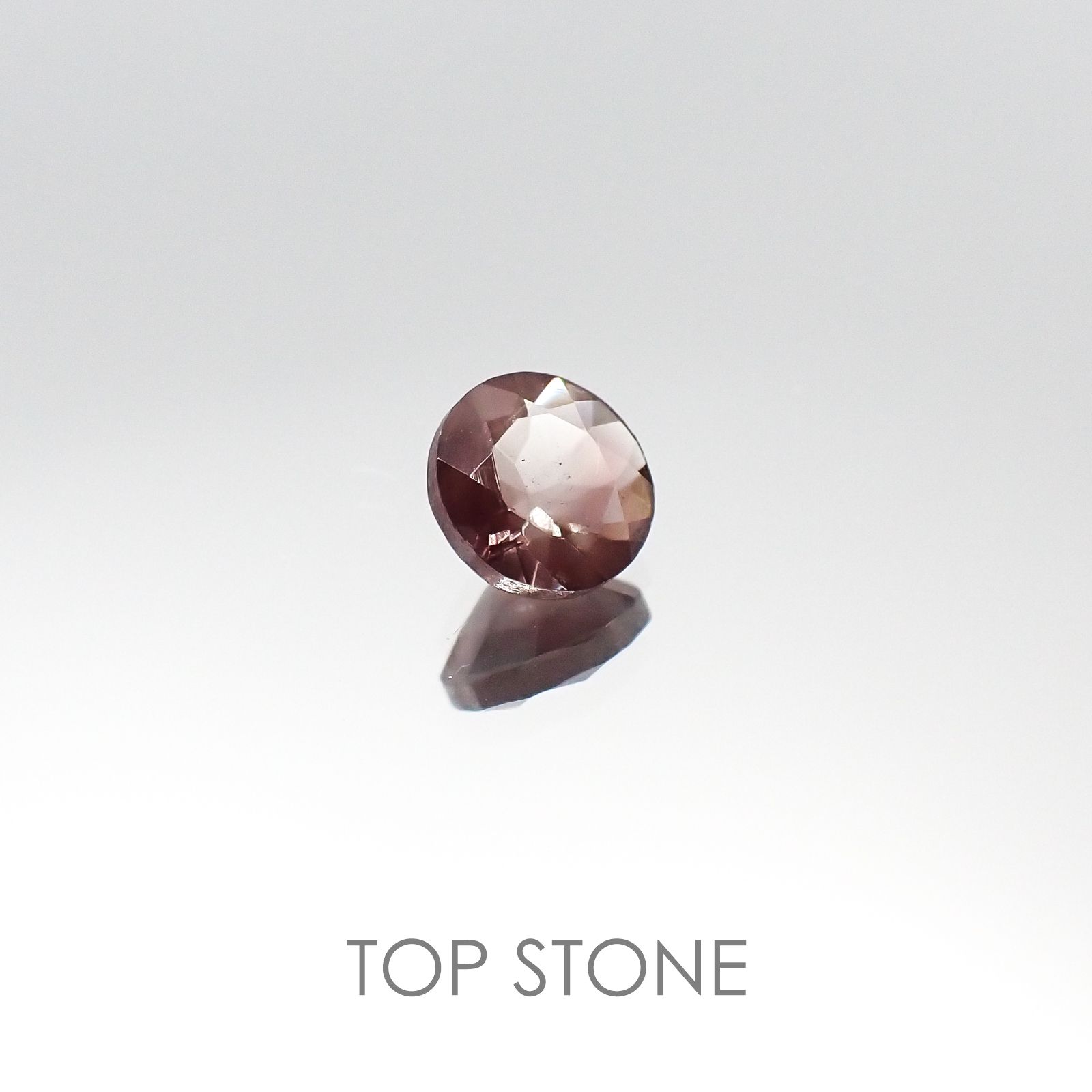 バイカラーオレゴンサンストーン アメリカ産 ルース 0.44ct[20095060]5.1×5.1mm前後