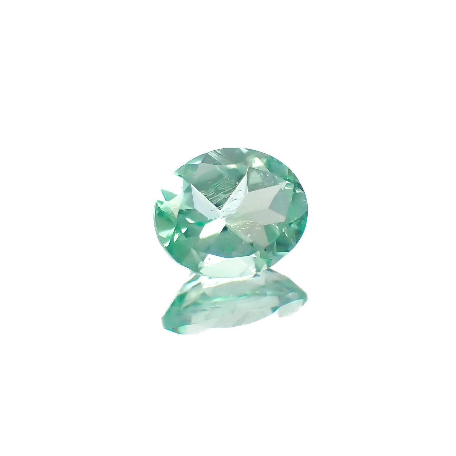 パステルカラーエメラルド コロンビア産 0.26ct[220918054]4.4x4mm前後