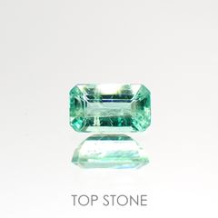 エメラルド(宝石名エメラルド) ザンビア産 0.26ct 識別済[210812998]4.9×2.9mm前後
