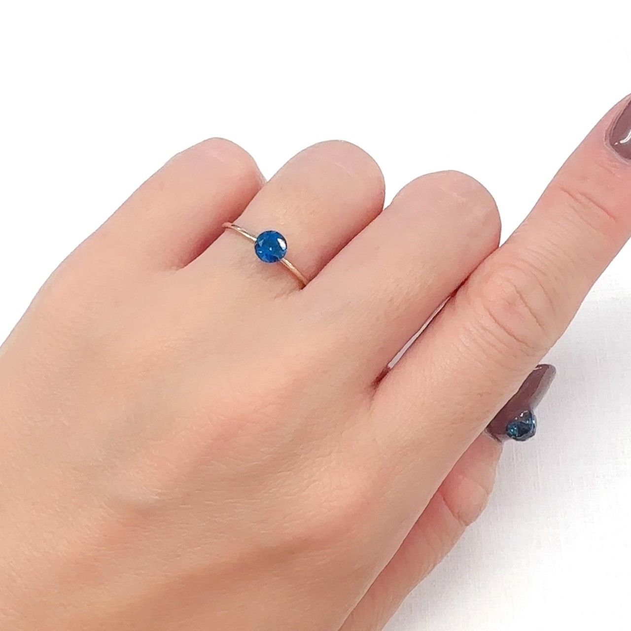 ディープブルーアパタイト マダガスカル産 0.41ct[240628154]5x5mm前後