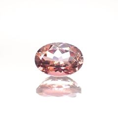 ピンクトルマリン(宝石名ピンク・トルマリン) ブラジル/アフリカ産 0.83ct 識別済[211013559]6.9×4.9mm前後