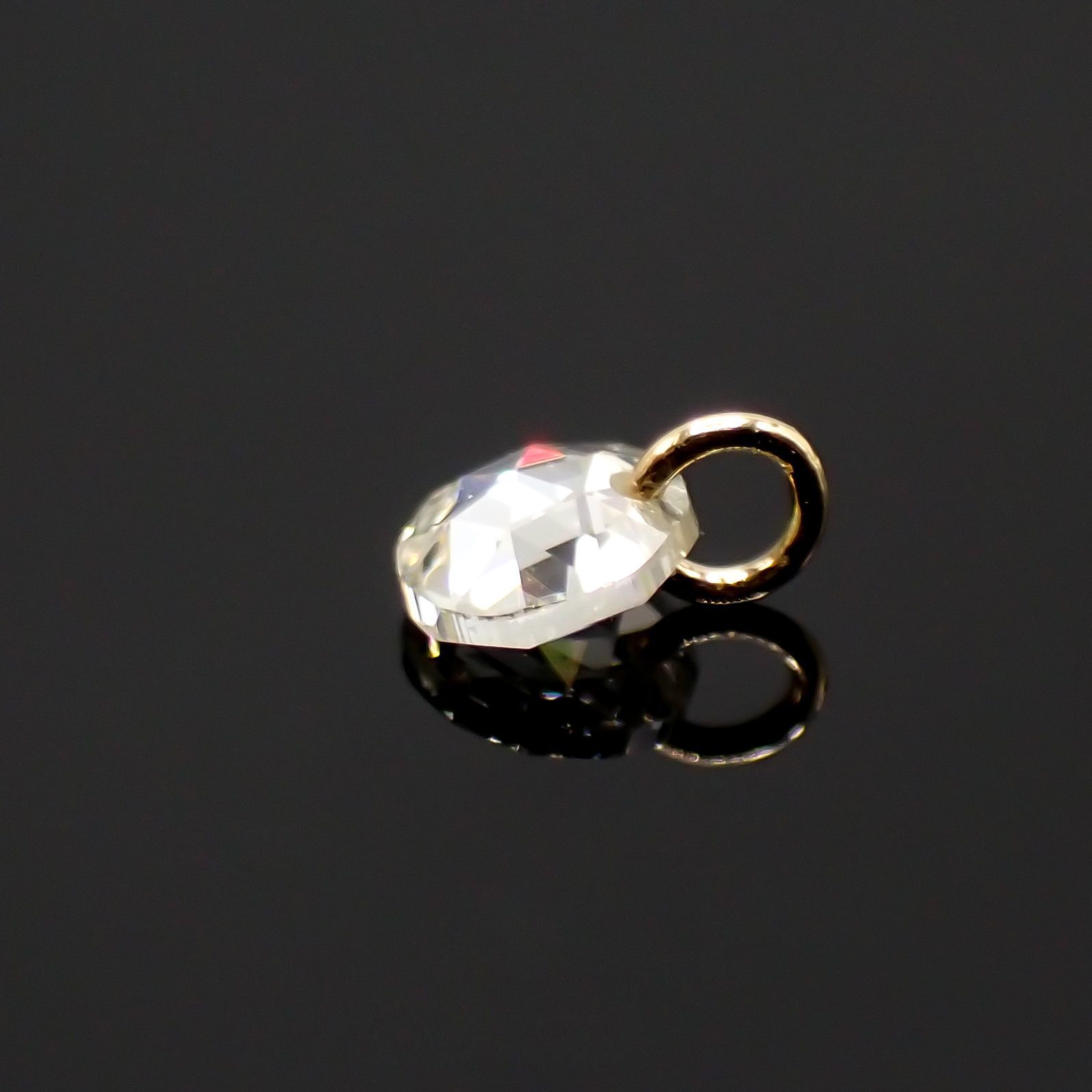 ◇La terre(ラ・テール)◇K18ダイヤモンドチャーム TTLC/SI(宝石名ダイアモンド) 0.089ct 識別済[220515747]2.5x2.5mm前後