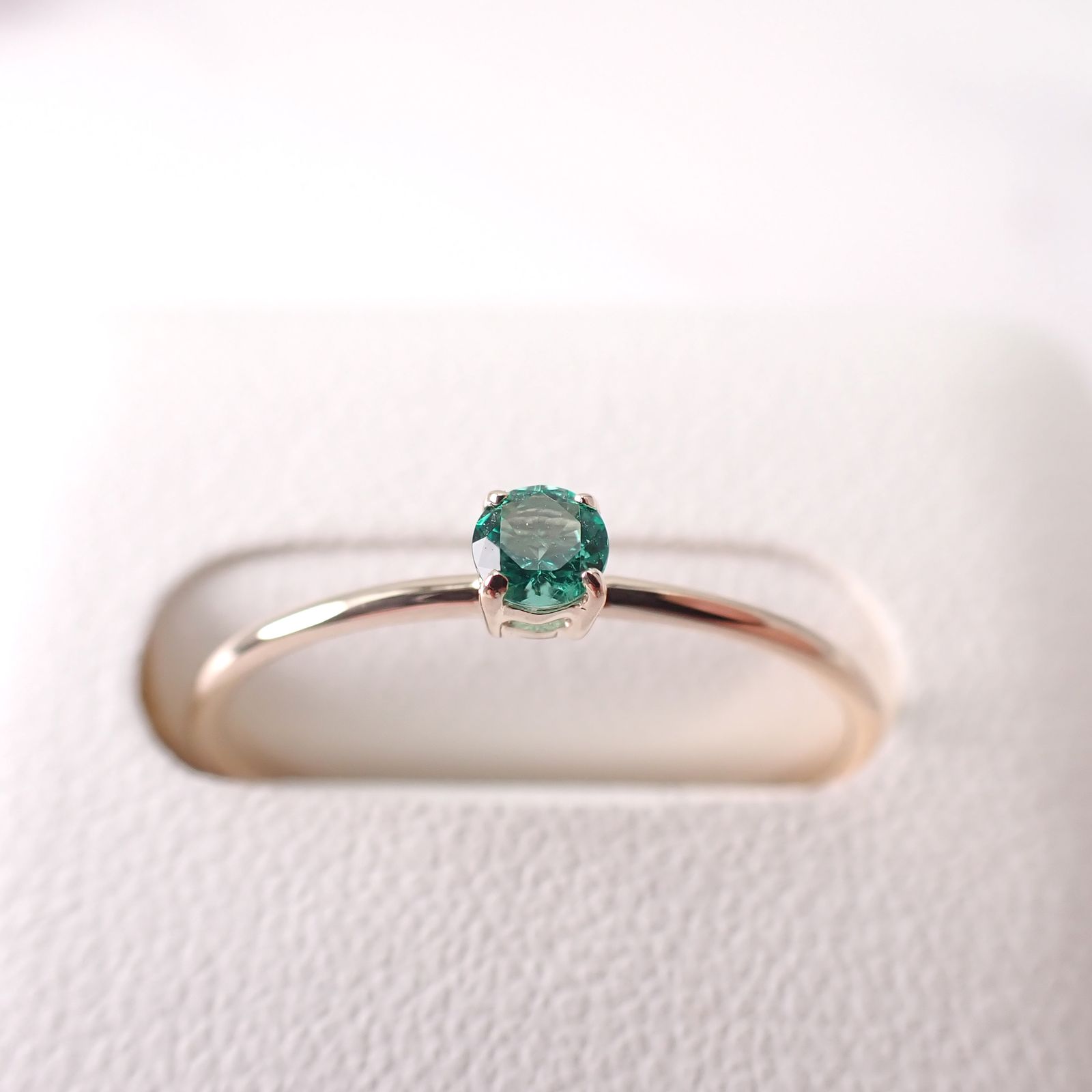 リング空枠：石留め▶ノンオイルエメラルド（お客様製作例）