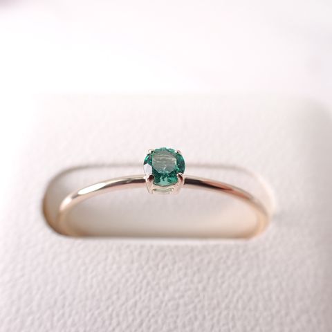 リング空枠：石留め▶ノンオイルエメラルド（お客様製作例）