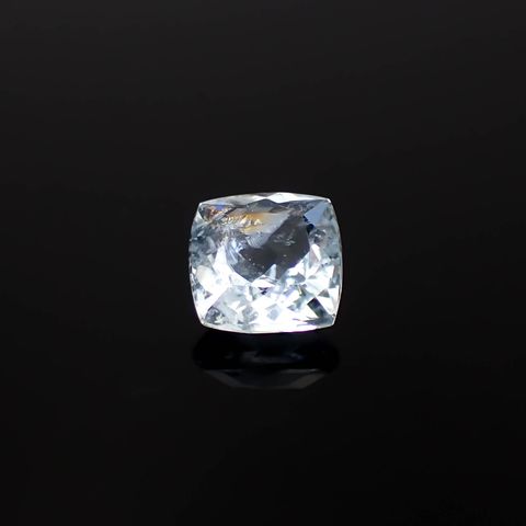 レインボーアクアマリン ブラジル産 1.30ct [250330152]6.9x6.8mm前後