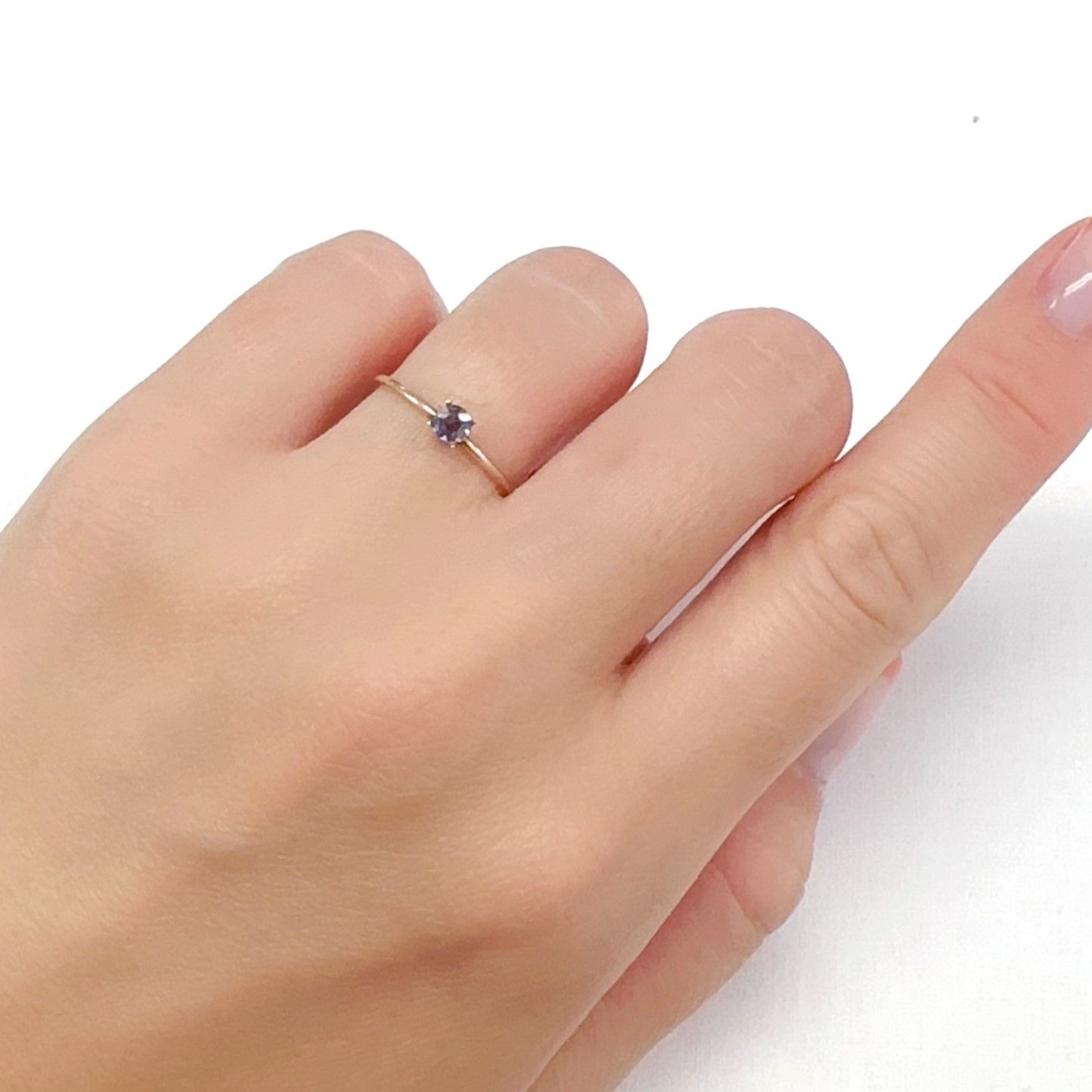アレキサンドライト ブラジル産/EmeraldMains社製 0.14ct[240427156]3.4x3.4mm前後